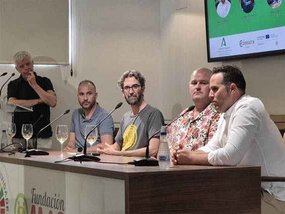 Sevilla / Andalucía, destino gastronómico ecológico y sostenible. 11 MESA VINOS 1 W
